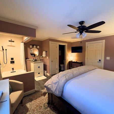 Inn On Lake Wissota Chippewa Falls Buitenkant foto