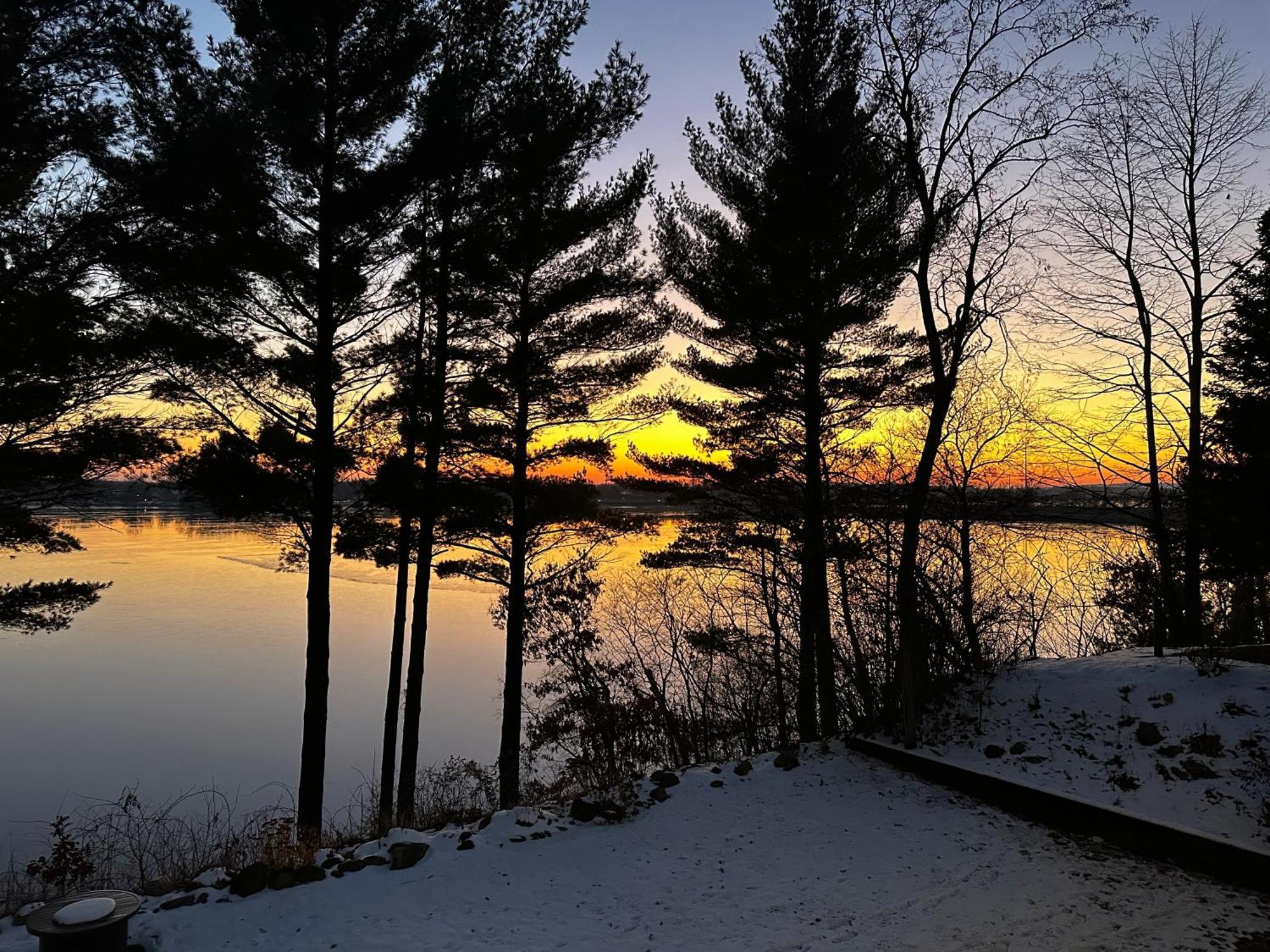 Inn On Lake Wissota Chippewa Falls Buitenkant foto