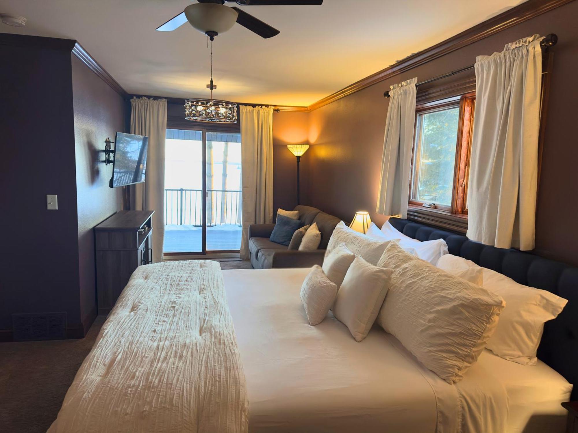 Inn On Lake Wissota Chippewa Falls Buitenkant foto